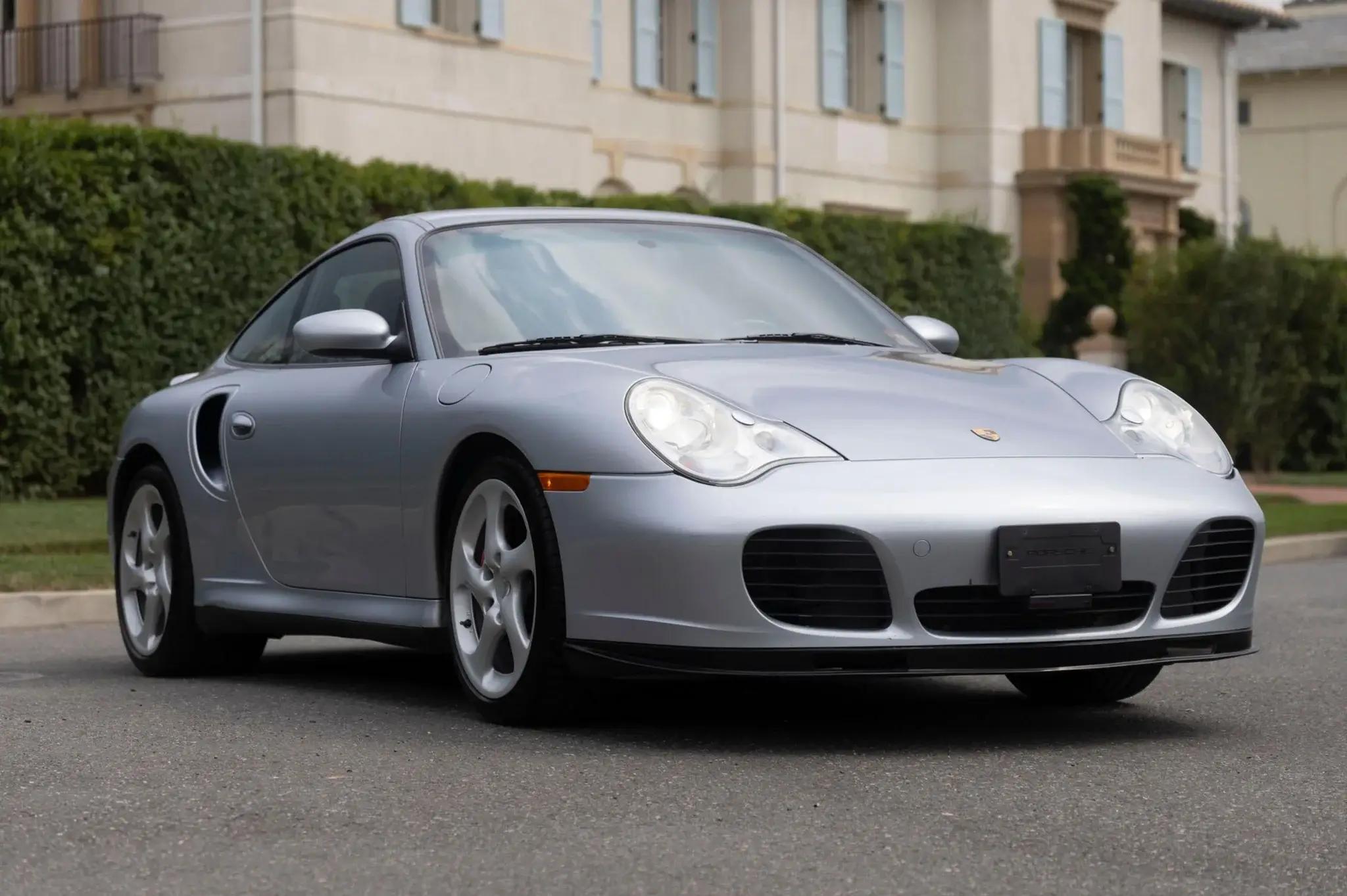 main_image of Porsche 911 Turbo
