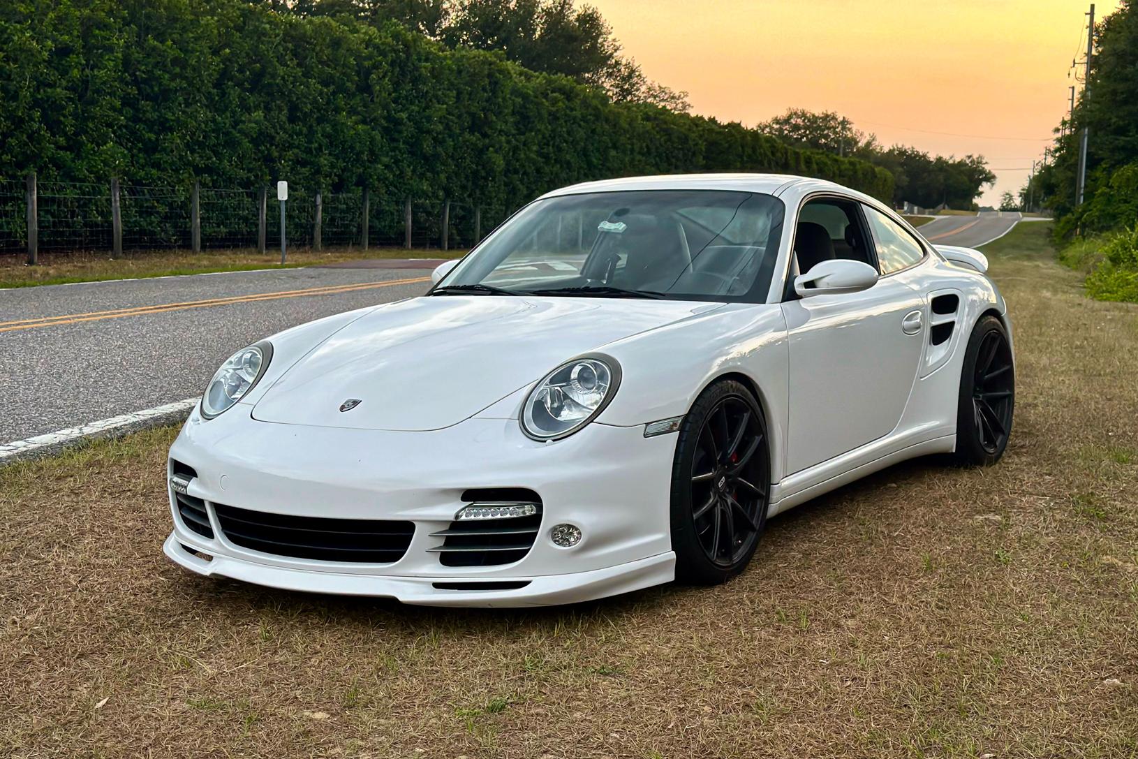 main_image of Porsche 911 Turbo