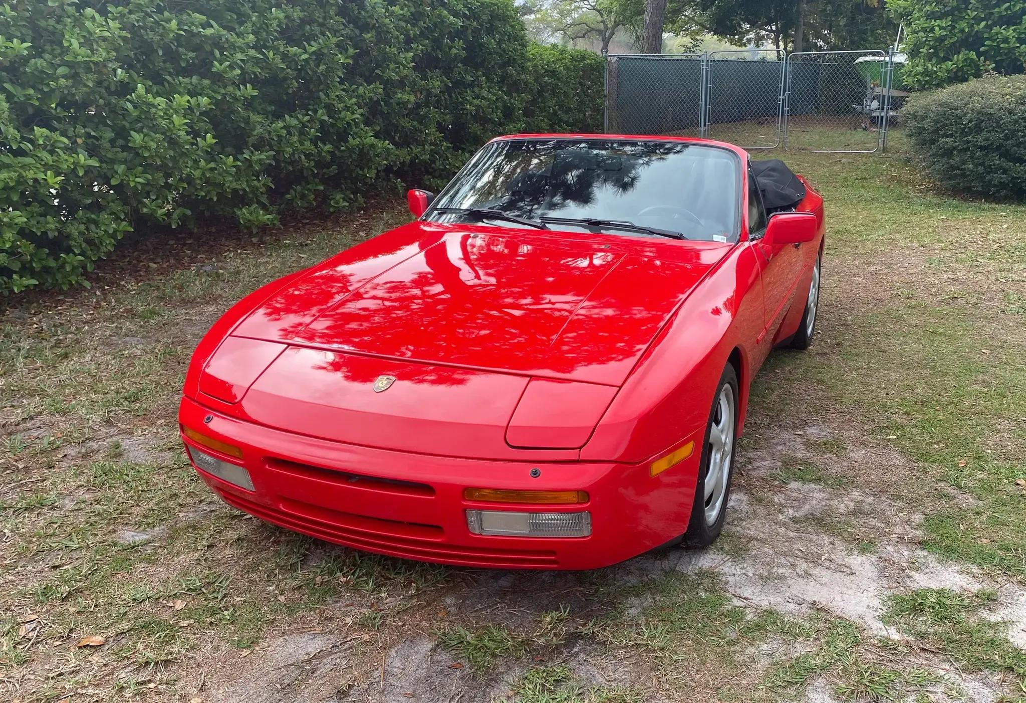 main_image of Porsche 911 S2 Cabriolet