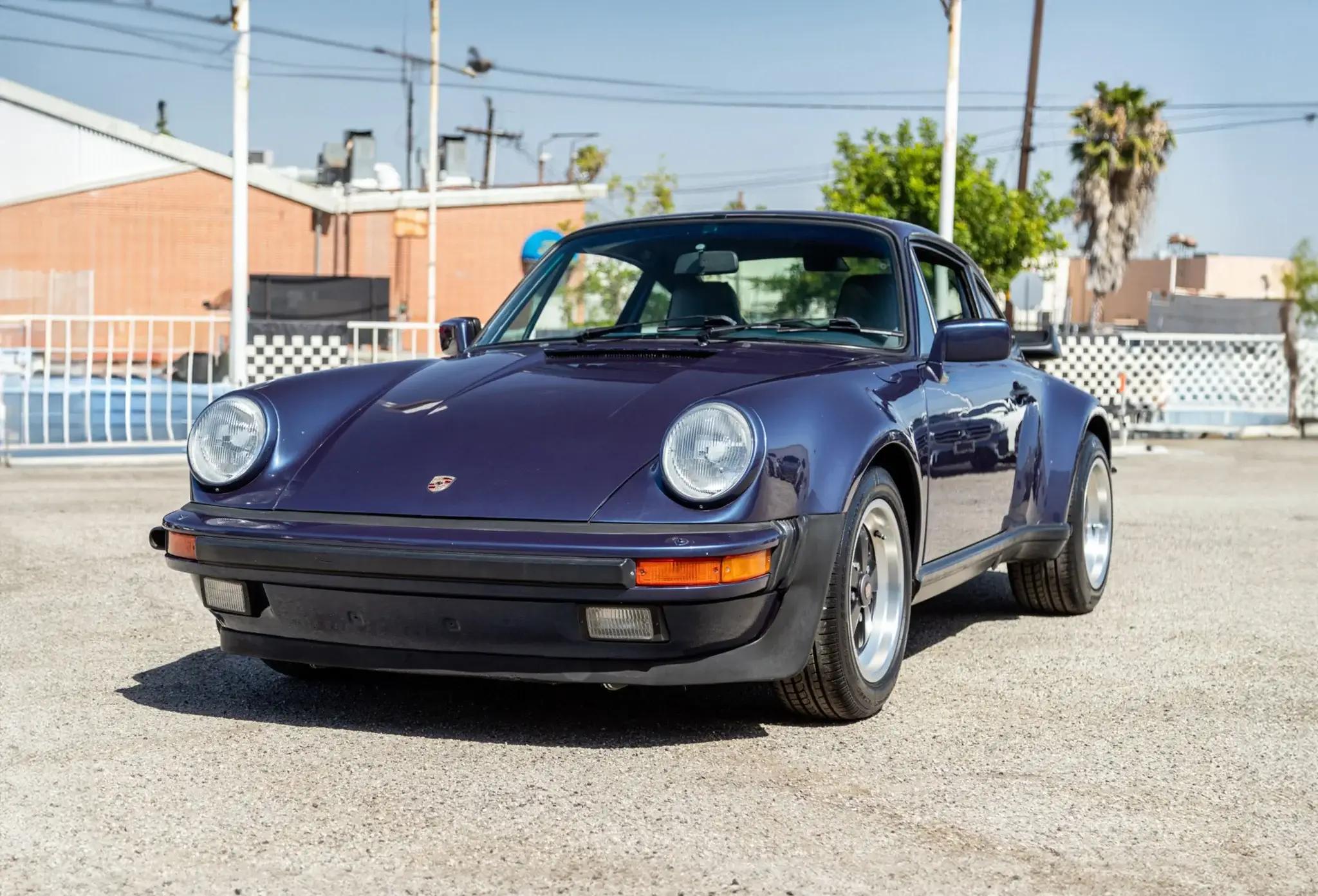 main_image of Porsche 911 Turbo Coupe